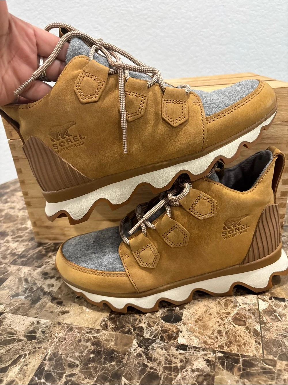 Sorel step out